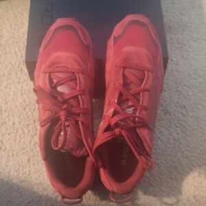 Reebok Red Sneakers Modern Streamlined Design